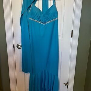 Elegant Blue Evening Gown